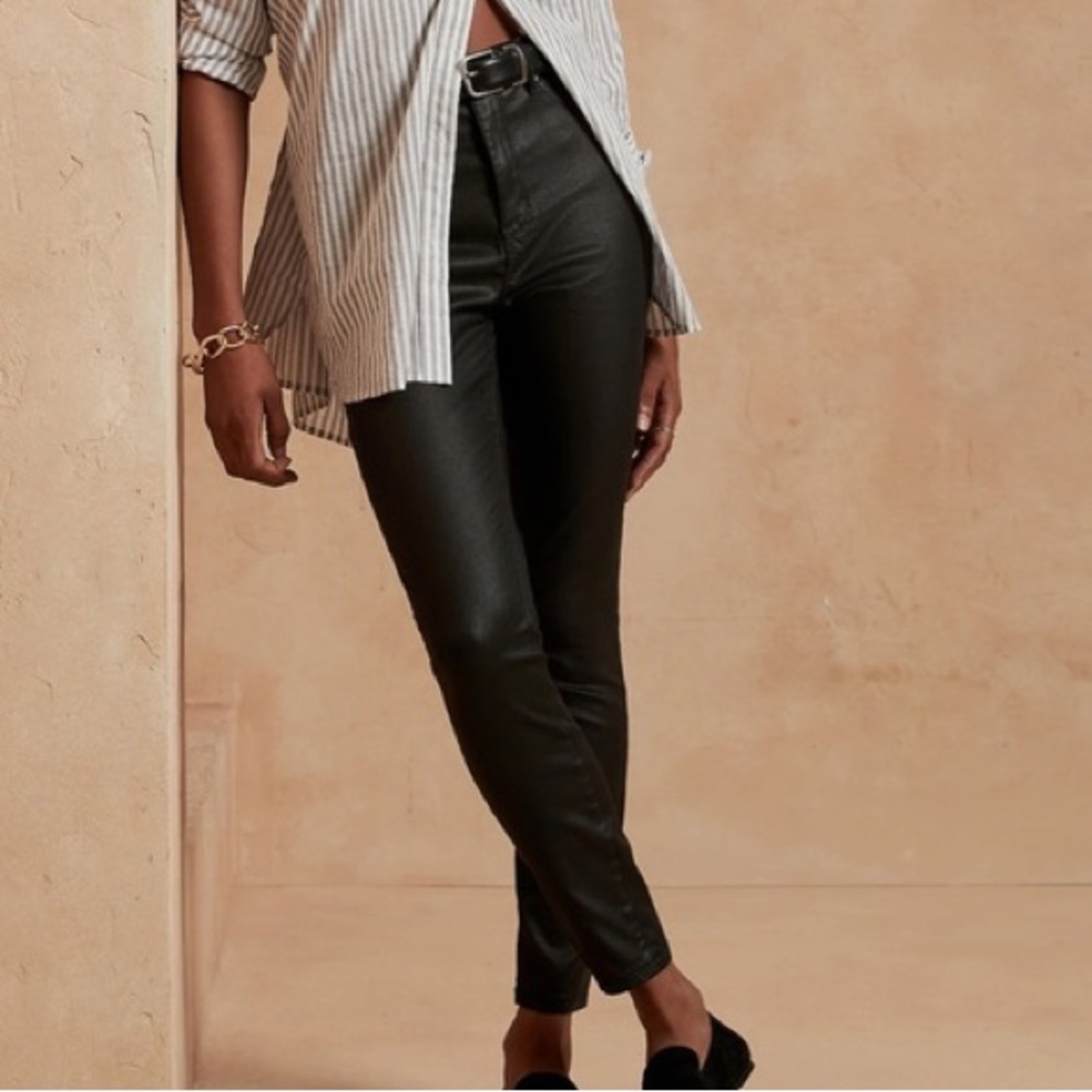 Abercrombie High Rise Skinny Coated Black Jeans